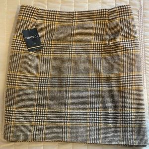 Forever 21 yellow plaid skirt. New, never been worn!